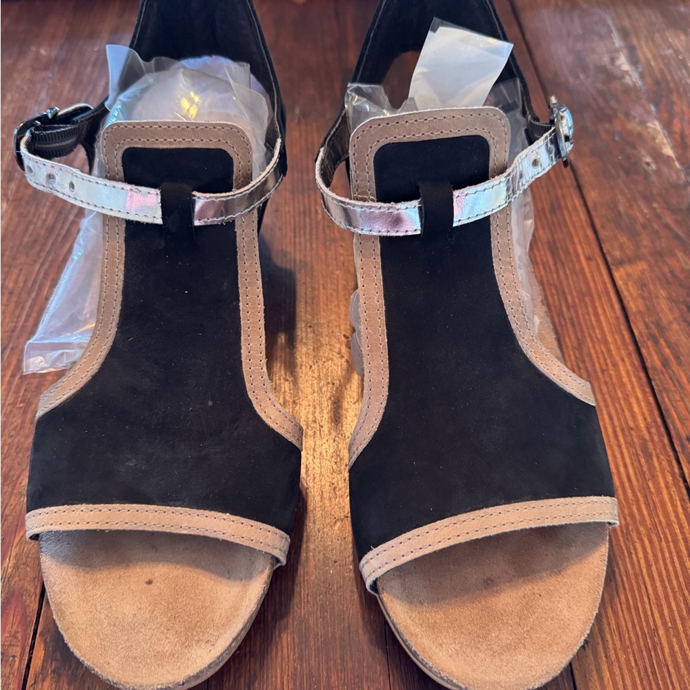 Black and Tan Women's Sandals - Naot